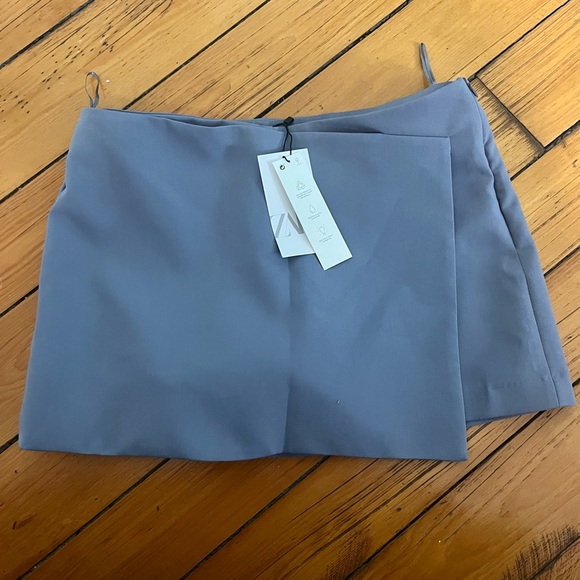 Zara Skirts Zara Mini Skirt With Shorts Built In Poshmark